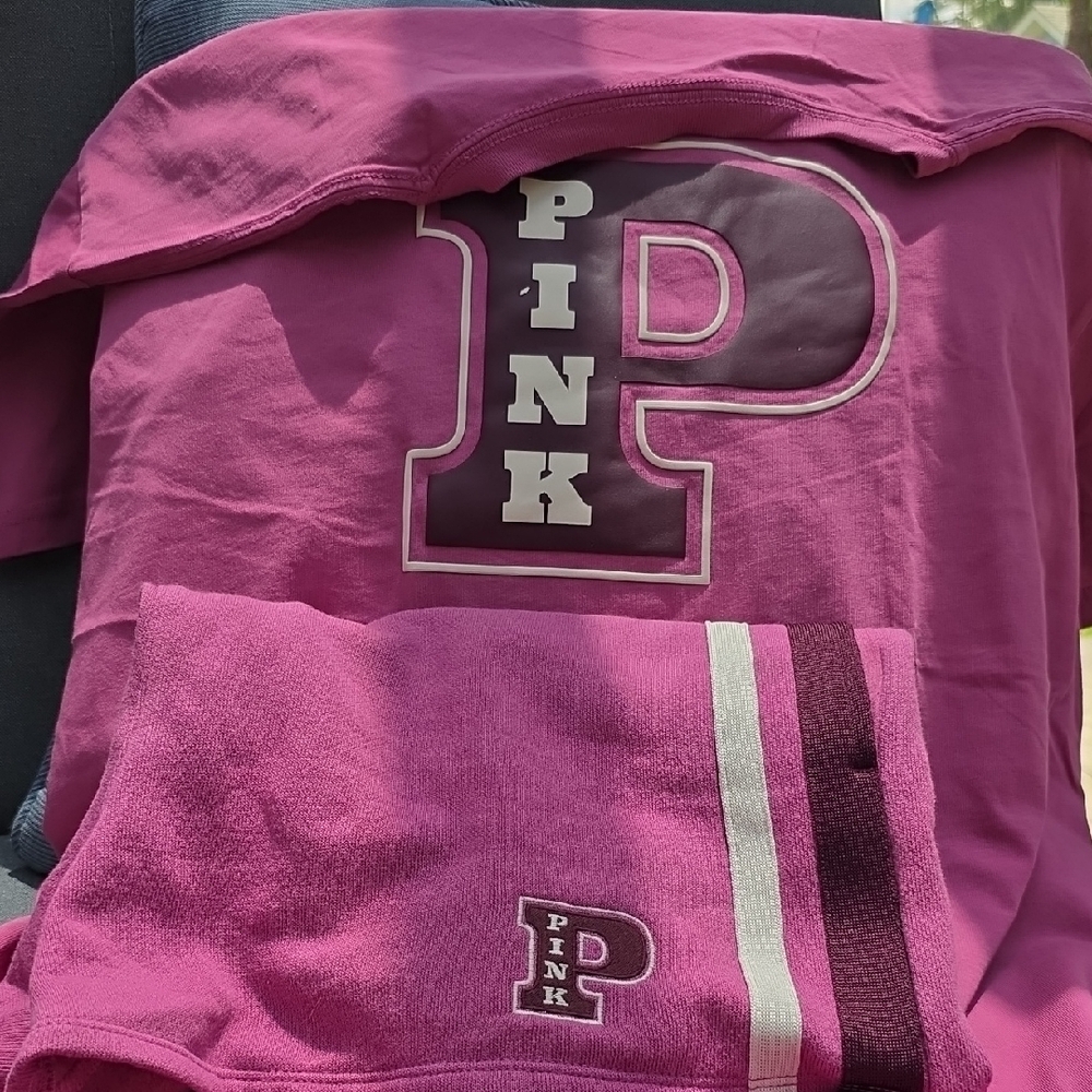 PINK Victoria's Secret Fuchsia Apparel Set